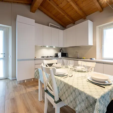 Casa Elena *